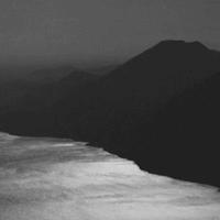 所爱隔山海